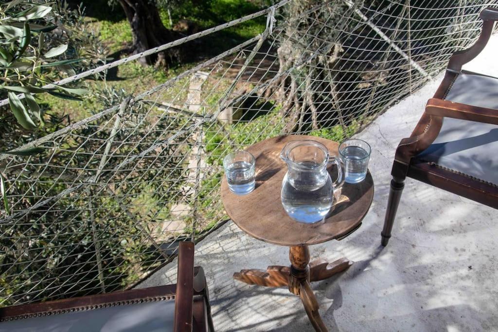 Villa Margaritis'S Treehouse Paramonas  Exterior foto