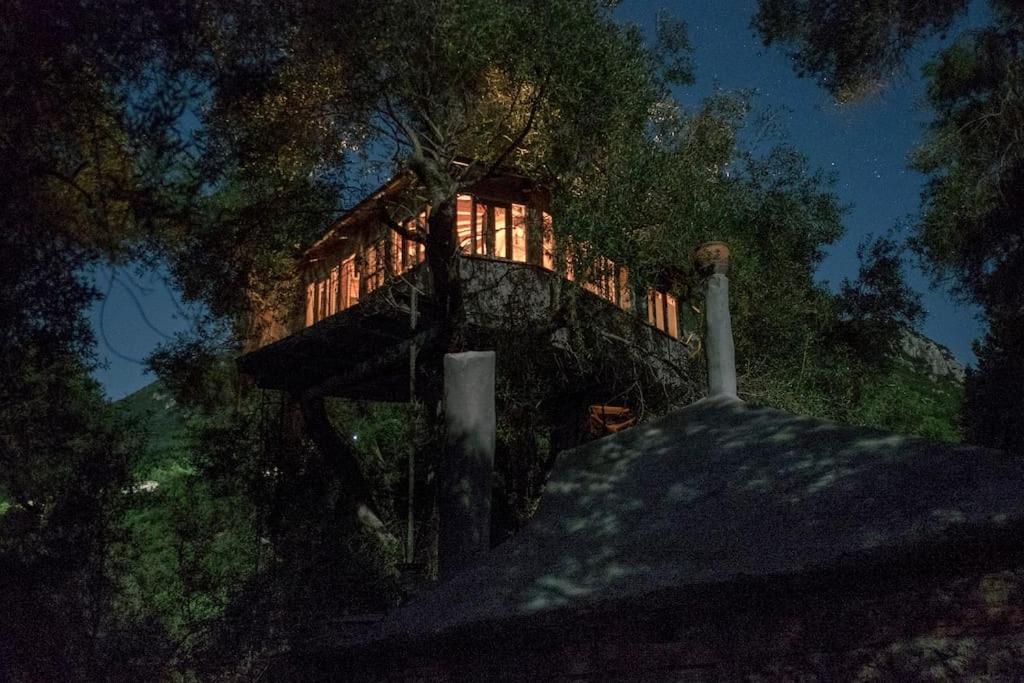 Villa Margaritis'S Treehouse Paramonas  Exterior foto