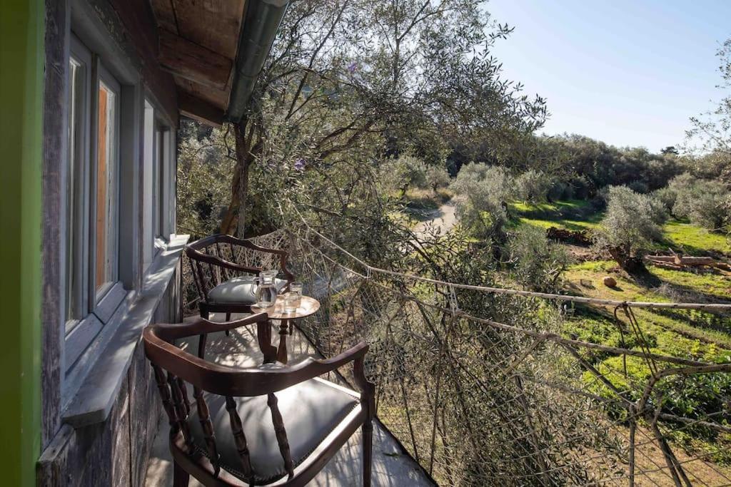 Villa Margaritis'S Treehouse Paramonas  Exterior foto