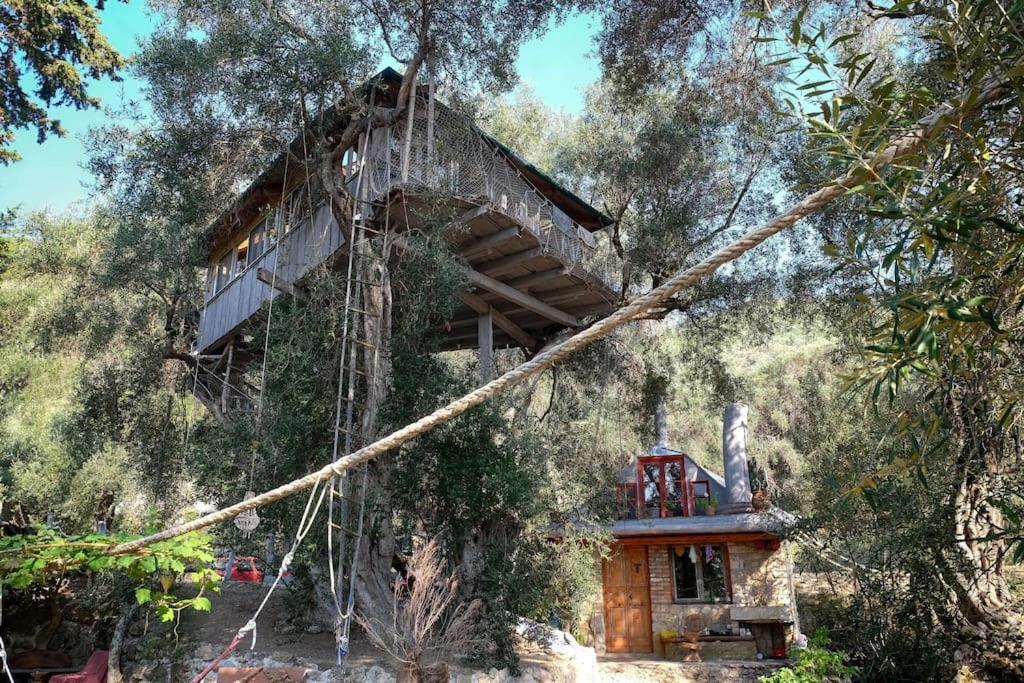 Villa Margaritis'S Treehouse Paramonas  Exterior foto