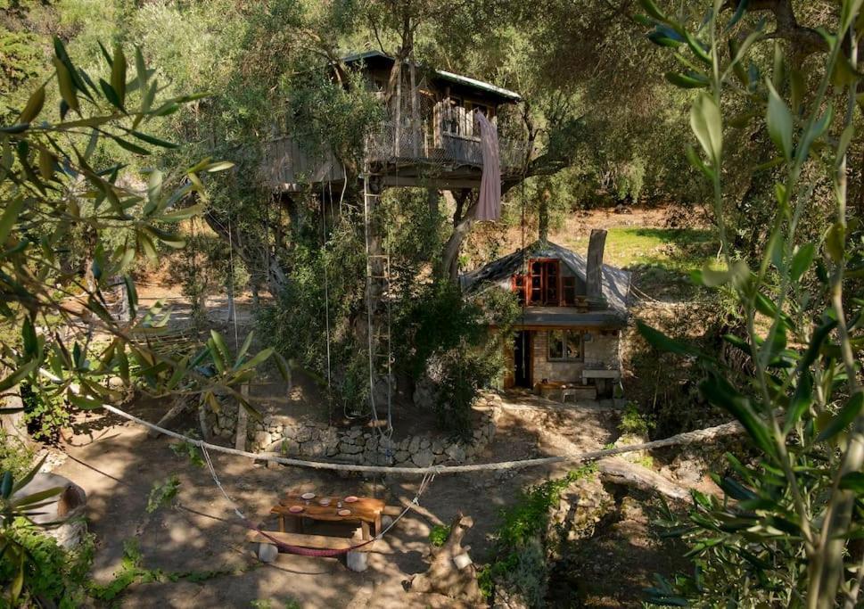 Villa Margaritis'S Treehouse Paramonas  Exterior foto